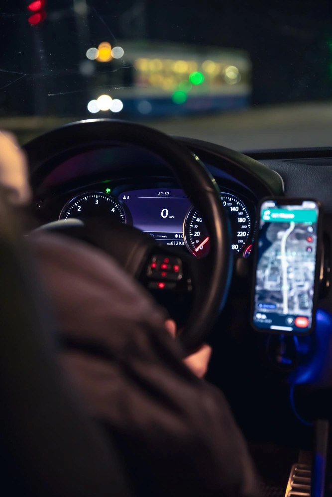 Uber robotaxi expansion with autonomous vehicles
